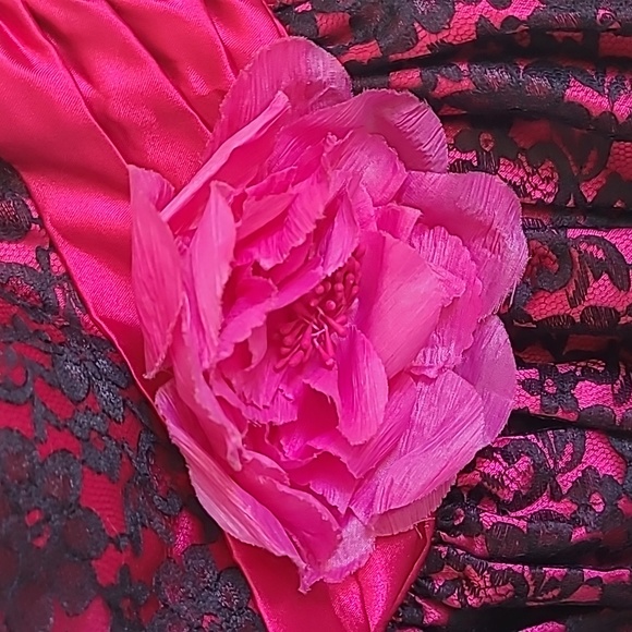 Party dress,homecoming - Picture 2 of 4